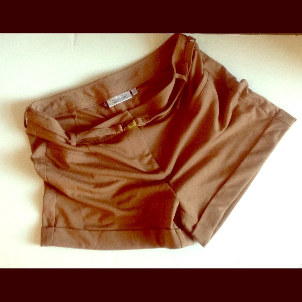 Jennifer Lopez short size 12 with belt NWNT